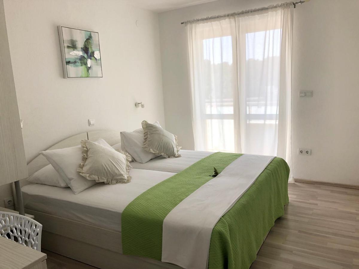 Apartments Antonia Hvar Town Zewnętrze zdjęcie